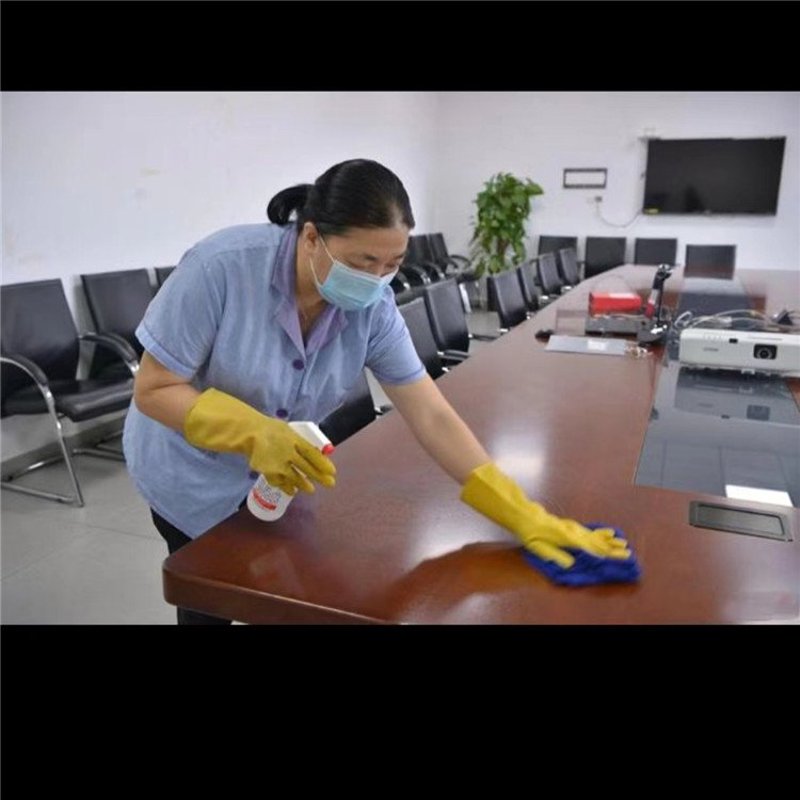 单位保洁托管：企业清洁管理的新方向