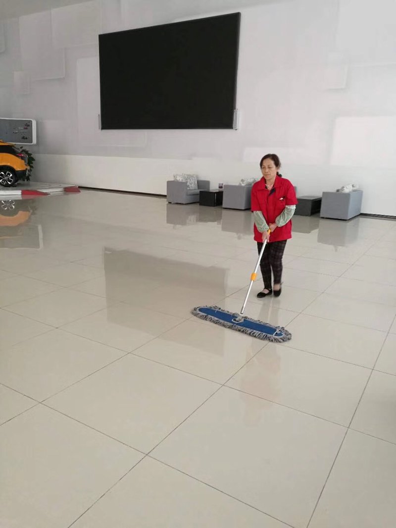 现代办公环境中的保洁托管服务趋势